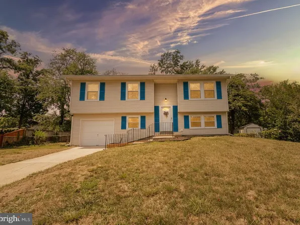 1224 Adams Rd, Waldorf, MD 20602