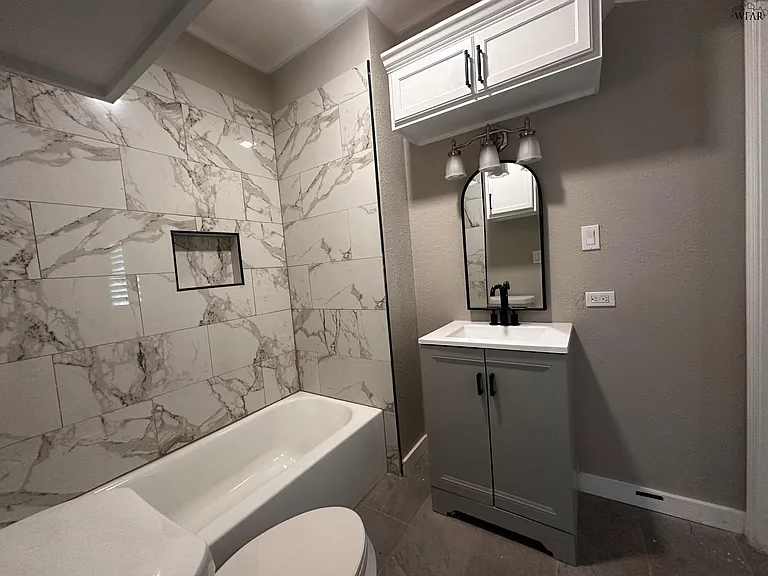 1502 Fillmore St — Photo 13