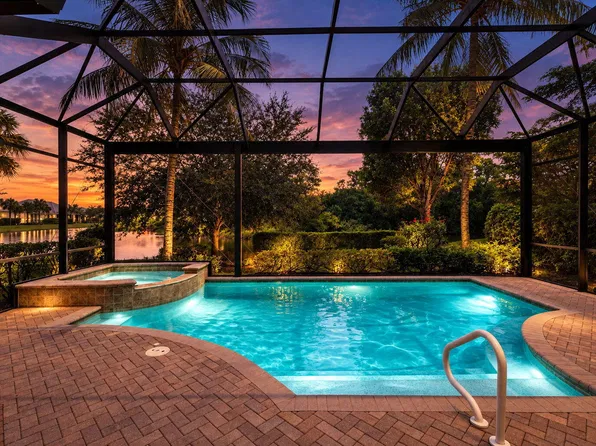 8936 Cherry Oaks Trl, Naples, FL 34114