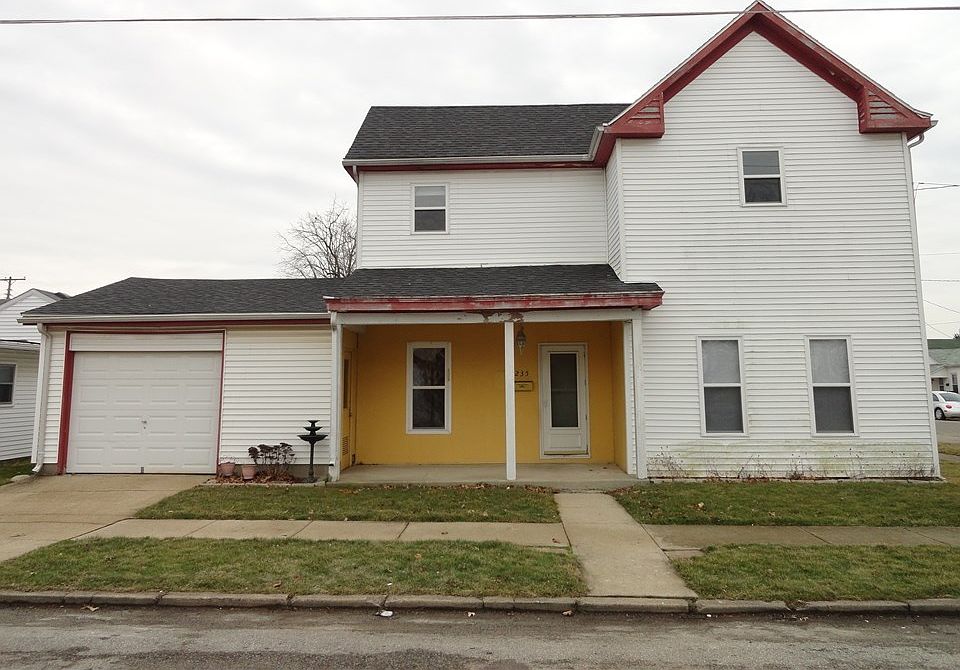 1st image of 235 W Wilson St