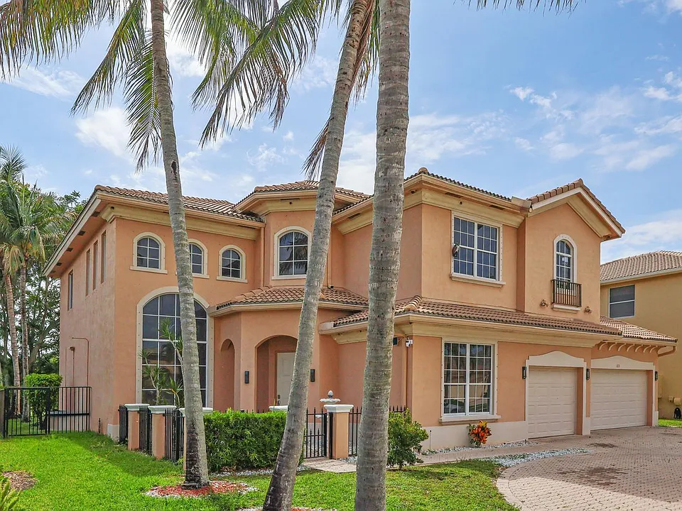 1831 Waldorf Dr