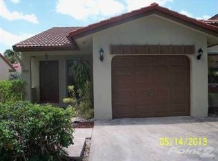 6642 NW 174th Ln, Hialeah, FL 33015