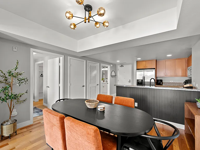 875 G St #202 — Photo 9