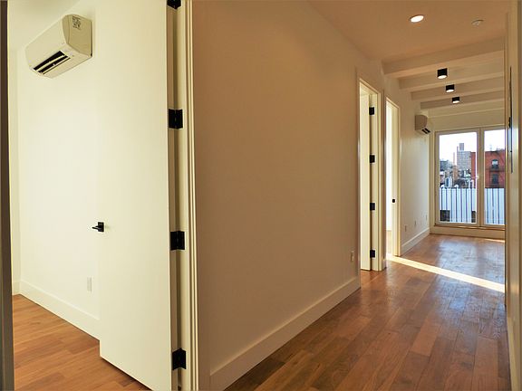 3rd image of 309 Grand St #401A