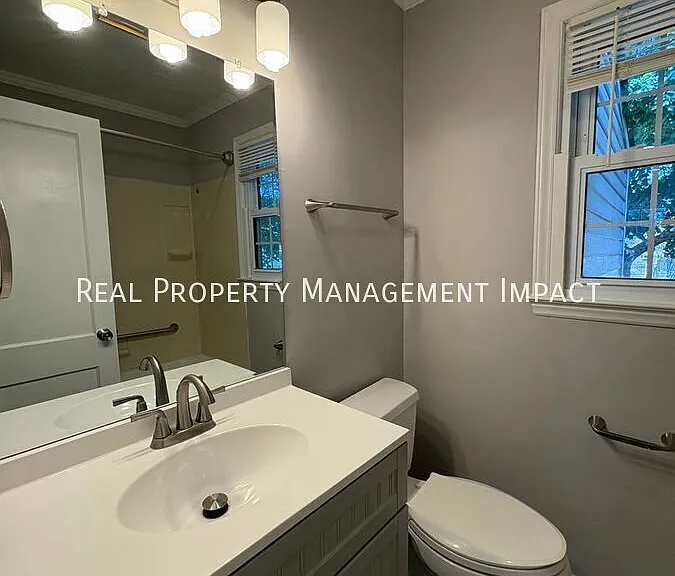 327 Williamson St — Photo 19