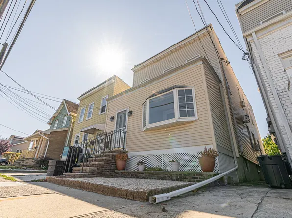 181 Franklin Street image 1 of 29