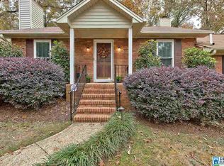 5 Indianwood Ter, Pelham, AL 35124