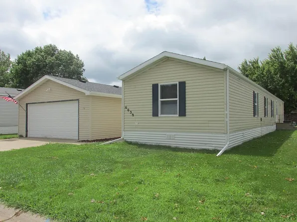6039 S McKenzie Pl, Sioux Falls, SD 57106