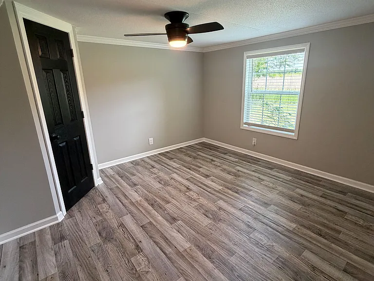 1045 Clarendon Chadbourn Rd — Photo 19