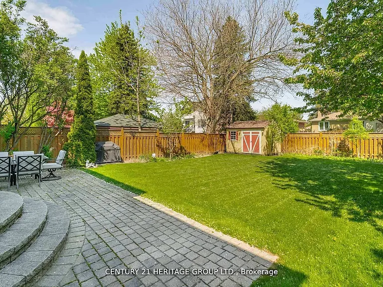 162 Goulding Ave — Photo 7