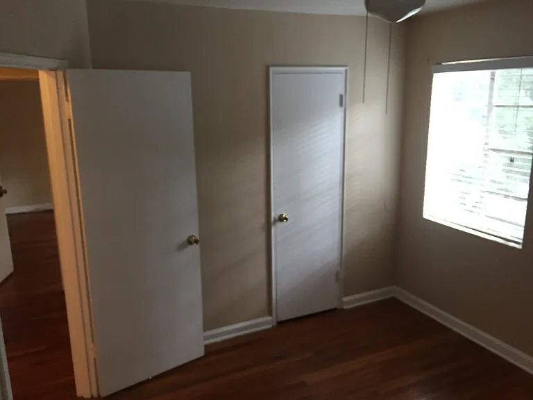 877 Charles Allen Dr NE #5 — Photo 3