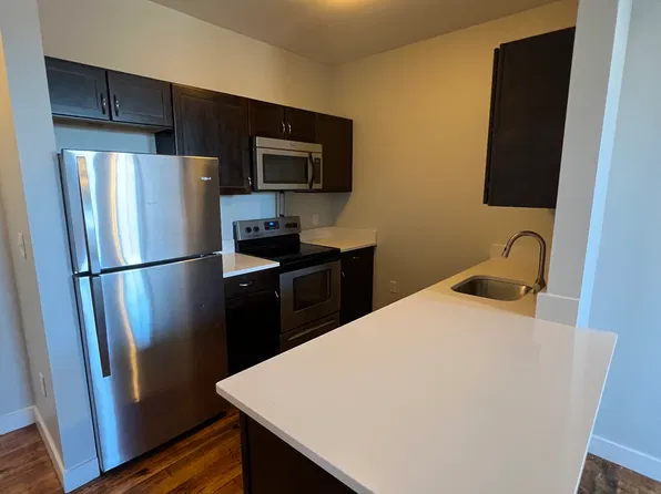 124B Montello St #406, Brockton, MA 02301