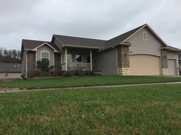 5032 Bramblewood Dr, Manhattan, KS 66503