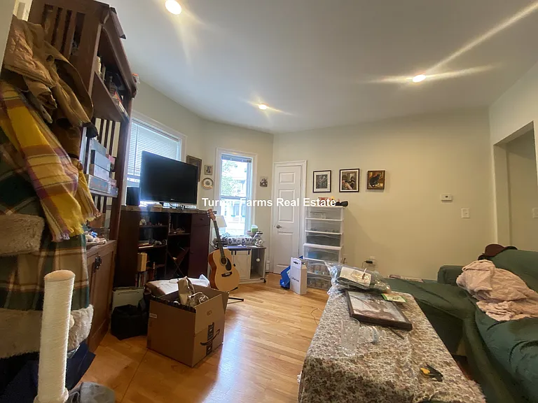 9 Winter Hill Rd #1 — Photo 9