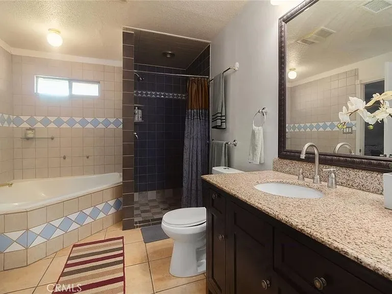 45472 Deglet Noor St — Photo 11