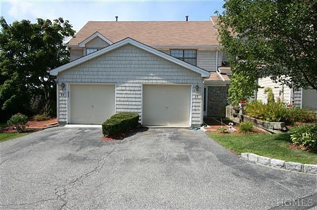 1st image of 27 Penelope Ct Unit 27