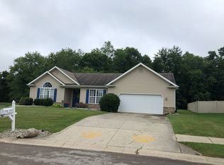 8301 W Weatherstone Ln, Muncie, IN 47304