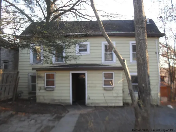 22 Clermont Street, Saugerties, NY 12477