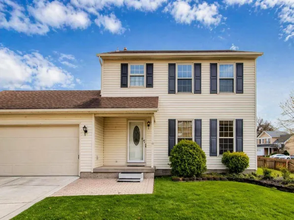 1360 Village Park Ct, Columbus, OH 43228