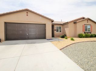 904 Bluebird St, Barstow, CA 92311
