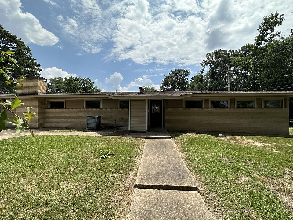 3216 N Robison Rd, Texarkana, TX 75501 | Zillow