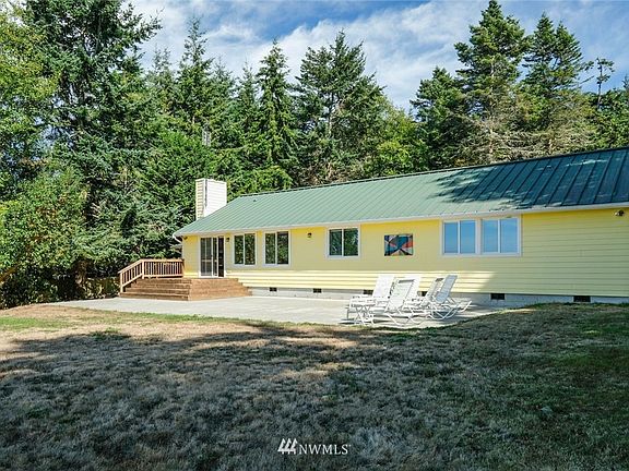 Enjoy the back patio and the incredible view.