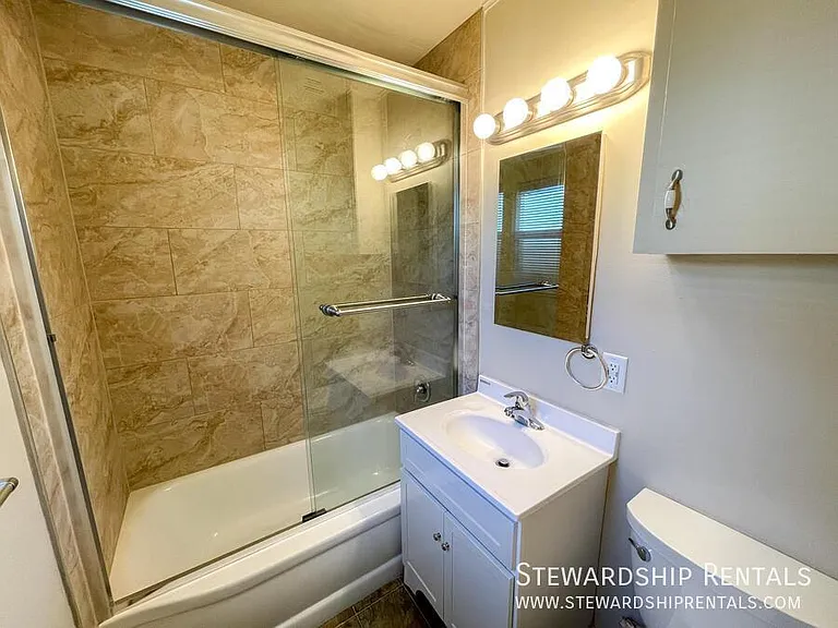 942 E 18th Ave #5 — Photo 14