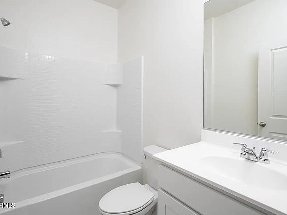 5th image of 36283 W SAN PEDRO Drive