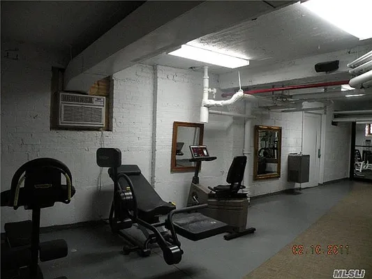 Rented by Winzone Realty Inc | media 15