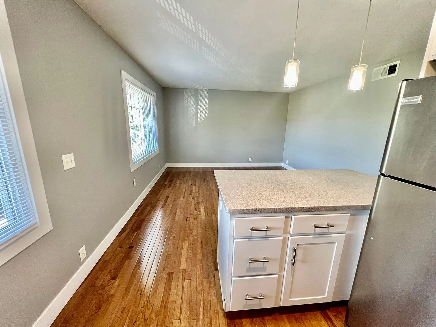 Kristen Place — Photo 4