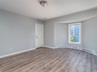 6 Fruit St #8, Worcester, MA 01609