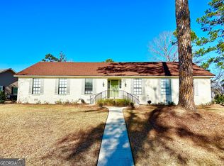 2610 Pebblewood Dr, Valdosta, GA 31602