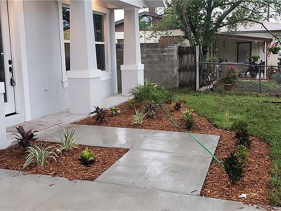 2nd image of 3644 Anderson Ave