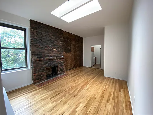 Rented by Best Apartments North Inc | media 15