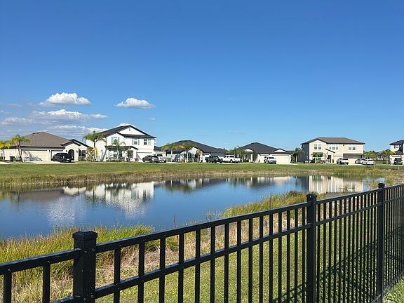 4th image of 17153 Monte Isola Way