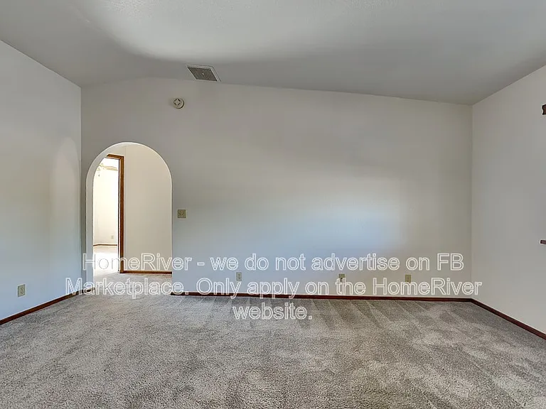 4024 Cherry Tree Way — Photo 17