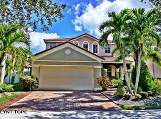 752 Sand Creek Cir, Weston, FL 33327