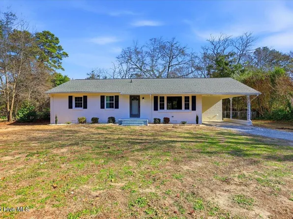 1889 Old Mount Olive Highway, Dudley, NC 28333