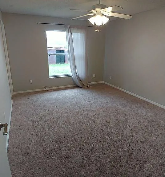 2731 Moss Grove Blvd — Photo 6