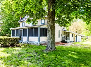 4960 Paw Paw Lake Rd, Coloma, MI 49038