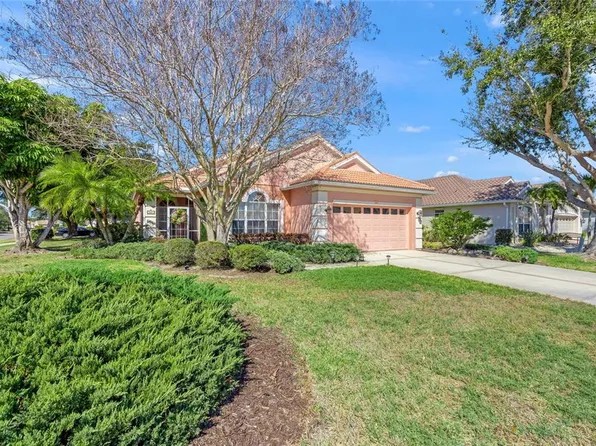 805 Derbyshire Dr, Venice, FL 34285