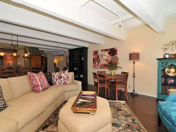 4th image of 270 E Highland Ave APT 716