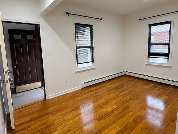 3rd image of 5987 Grand Ave #1L