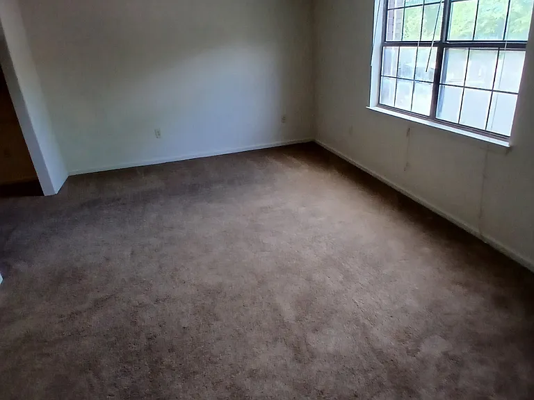 122 Stephens Ln #122 — Photo 12