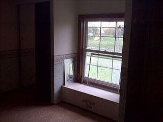 3rd image of 21672 Mason St