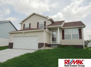14507 S 25th Avenue Cir, Bellevue, NE 68123