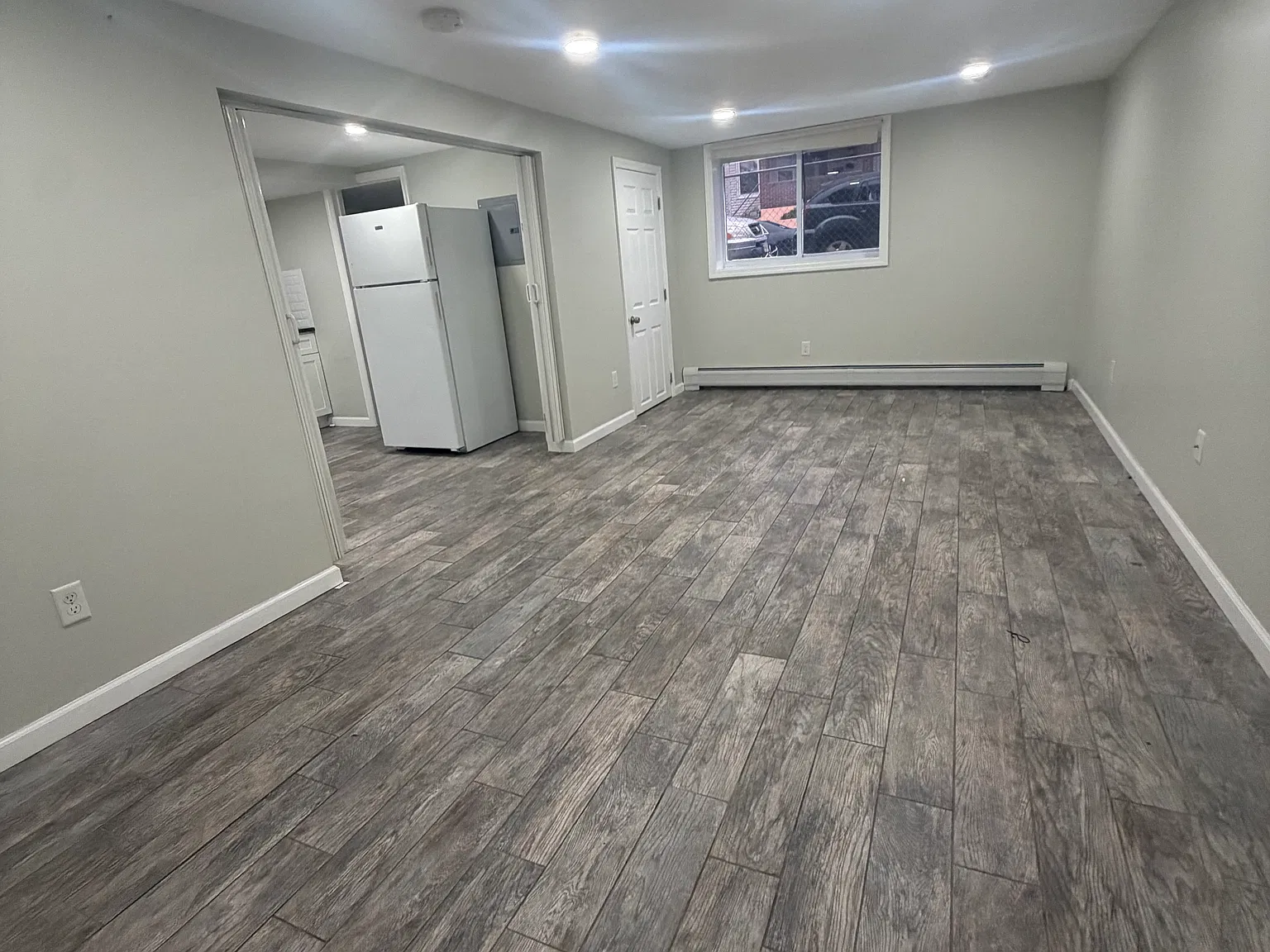 1 bed, $1,300 — Photo 2