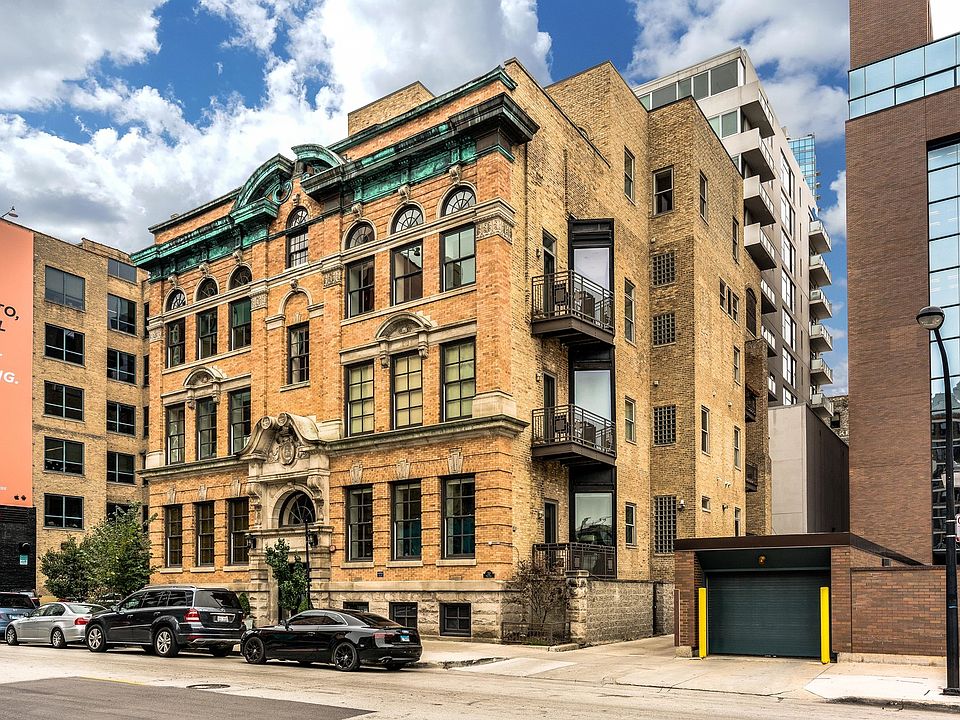 1st image of 319 W Erie St #Penthouse