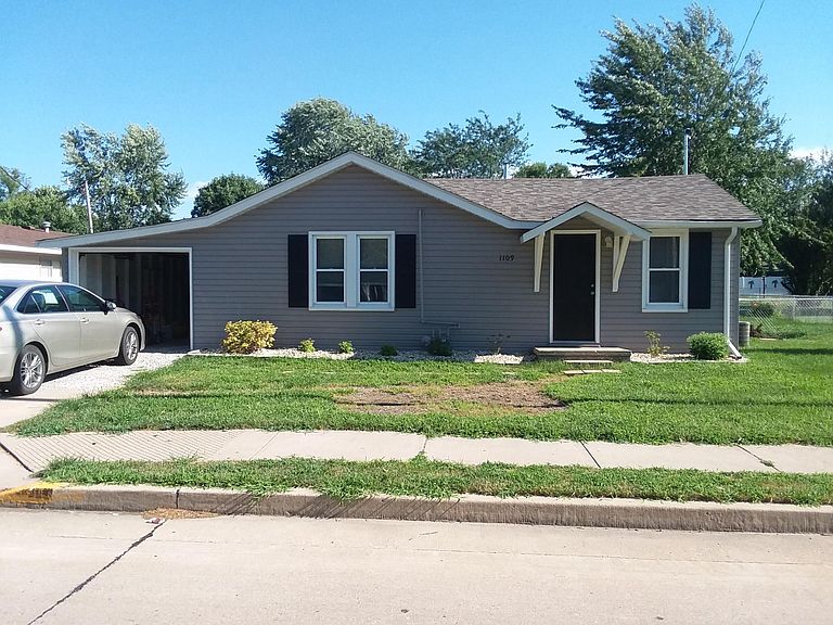 1103 W Corbin St Bethalto, IL, 62010 Apartments for Rent Zillow