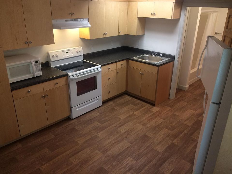 Eat in Kitchen